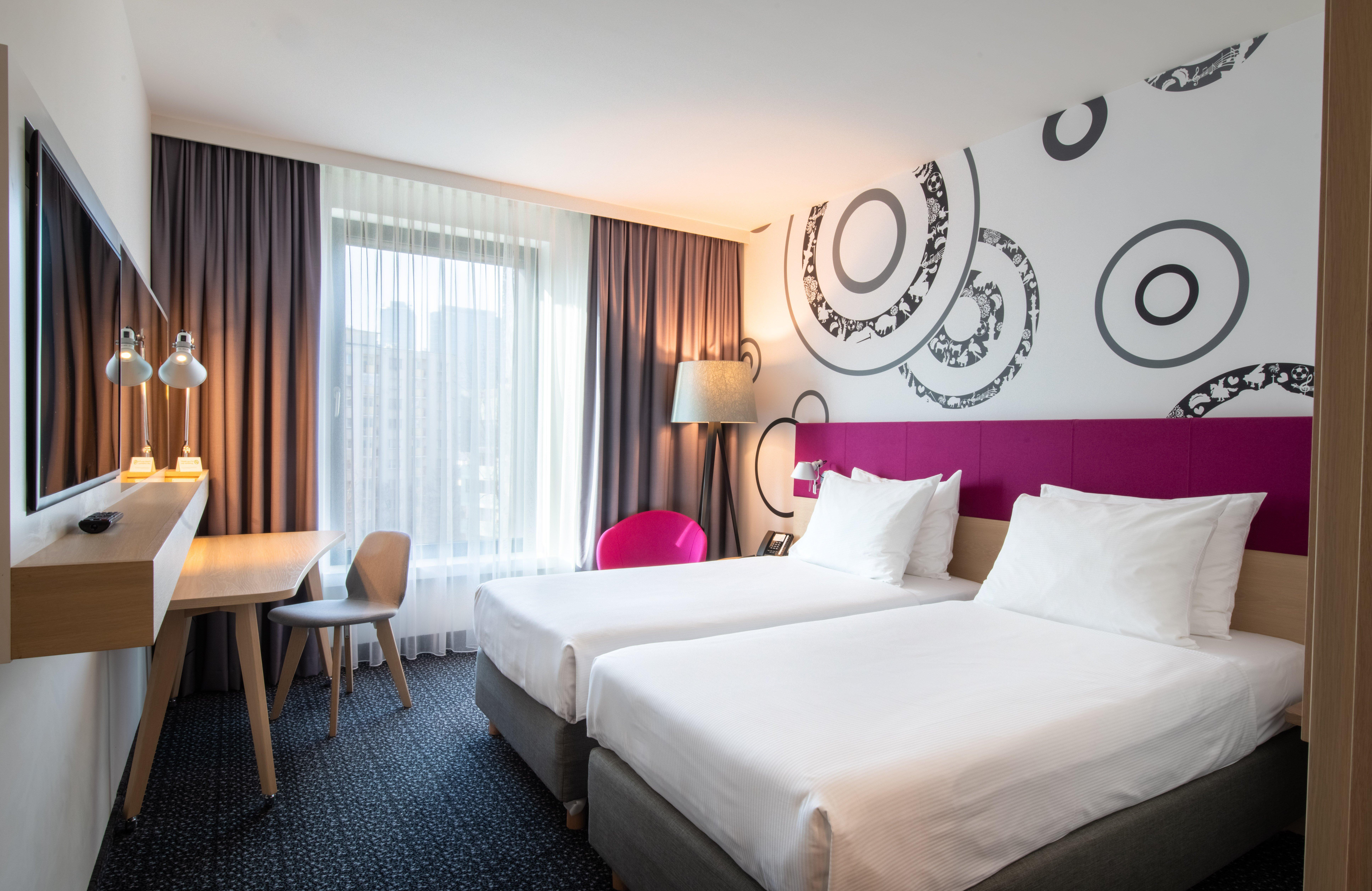 Holiday Inn - Warsaw City Centre By Ihg Exterior photo