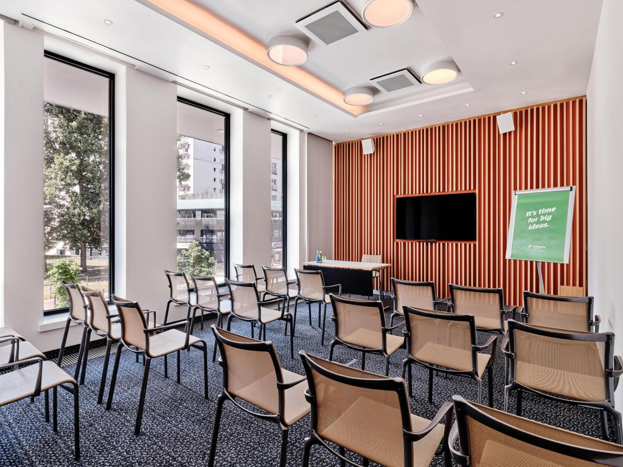 Holiday Inn - Warsaw City Centre By Ihg Exterior photo